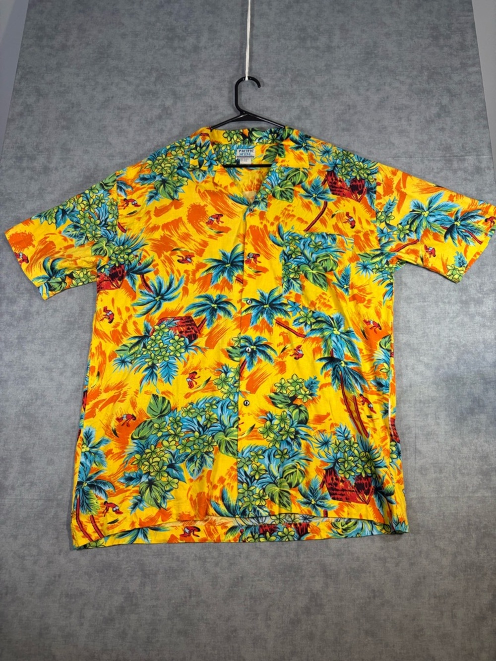 Pacific Scene Hawaiian Shirt Mens L Rayon Tropical Aloha Button Up
